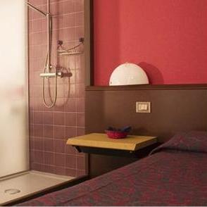 GREEN MOTEL  (MALPENSA AIRPORT, 57 KM FROM MILAN)