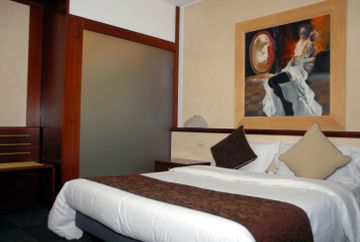 GREEN MOTEL  (MALPENSA AIRPORT, 57 KM FROM MILAN)