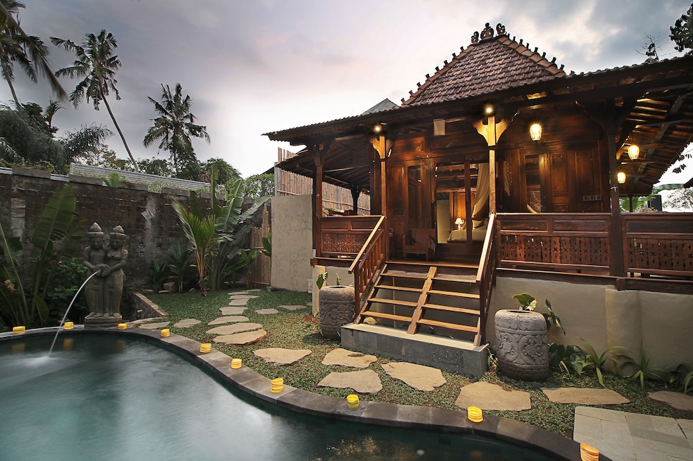 ANDARA UBUD VILLA