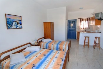 MARY ROOMS