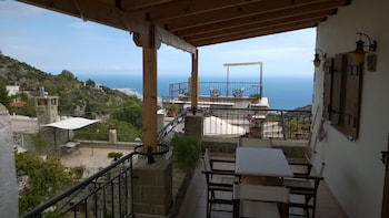 DIKTYNNA LUXURY VILLAS