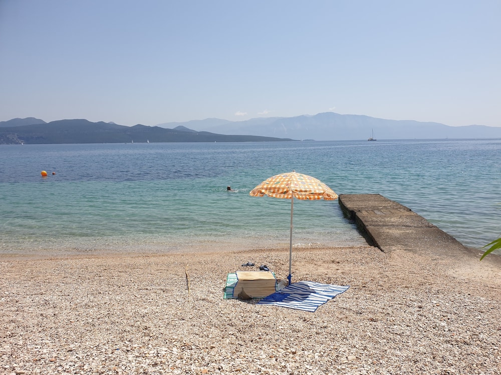 ALEXANDROS HOTEL
