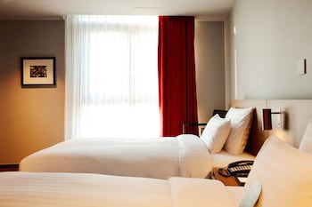 HOTEL DOUBLE A