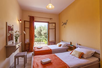 IPSOS MARIAS APARTMENTS