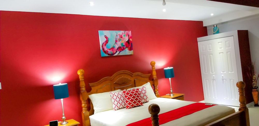 CASA TAMAR GUEST APARTMENTS