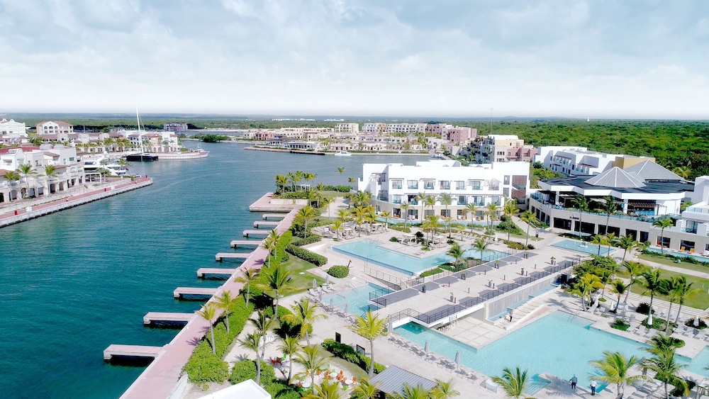 TRS CAP CANA WATERFRONT & MARINA HOTEL - ADULTS ONLY - ALL INCLUSIVE
