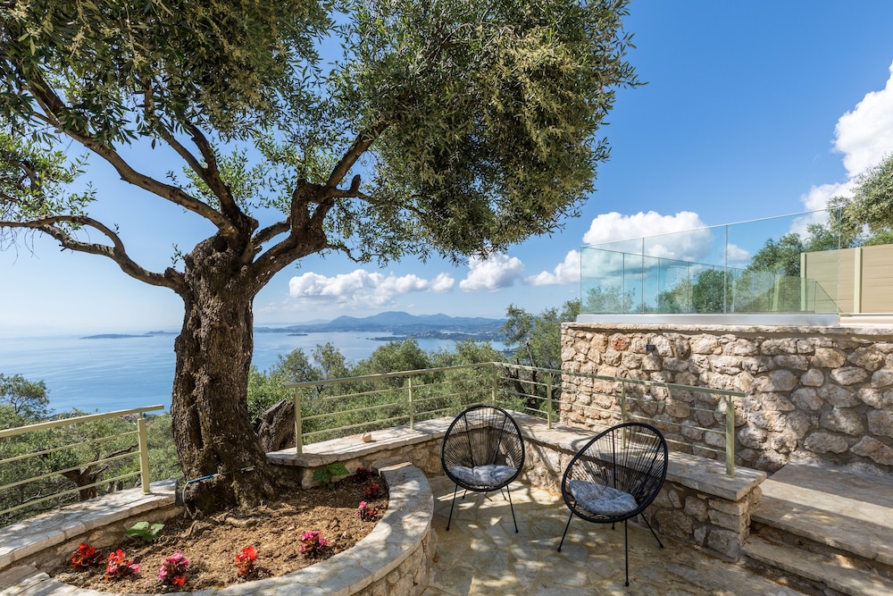 BOLLA D'ORO LUXURY VILLAS