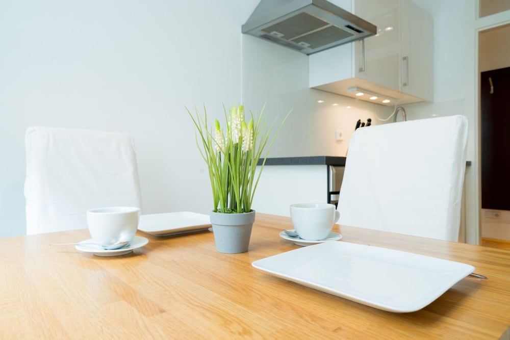 VIENNA RESIDENCE CONVENTIENT APARTMENT FOR 2 WITH PERFECT AIRPORT CONN