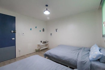KIKI HOUSE 2 HONGDAE STN