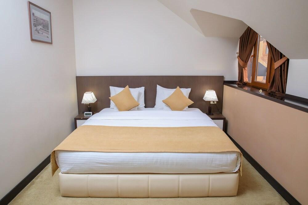 MY HOTEL YEREVAN