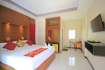 TUM MAI KAEW RESORT