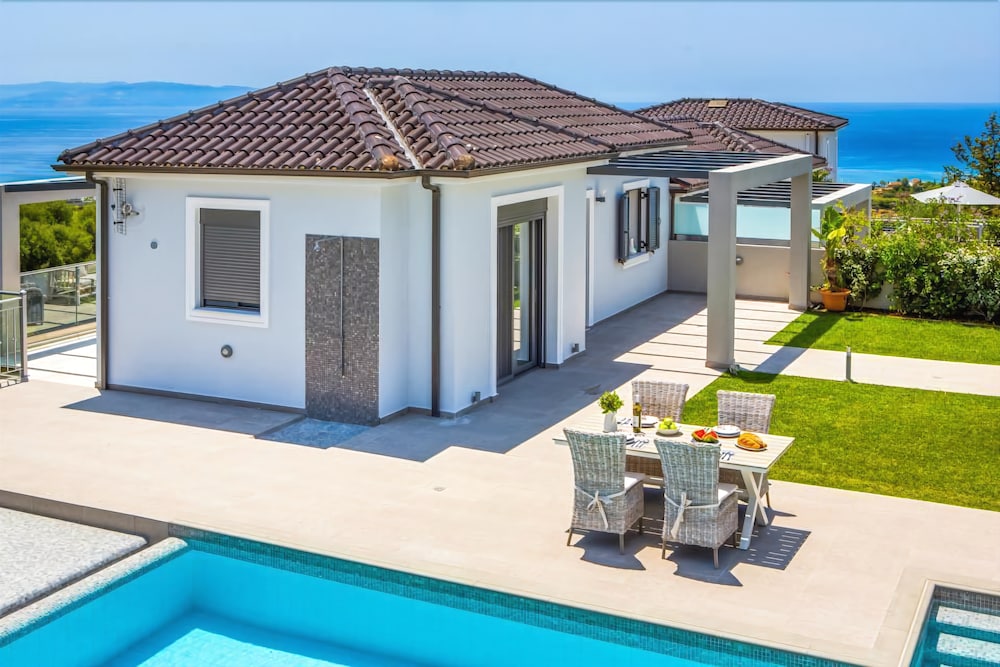 VILLA TERRA