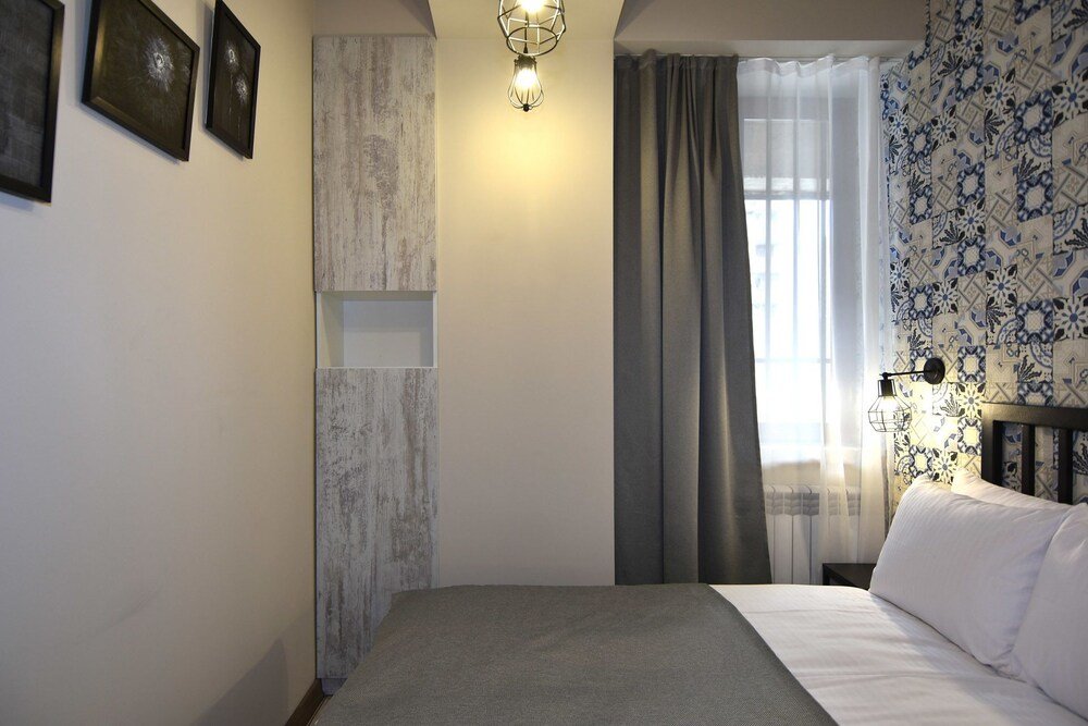 GALLERY APARTMENT 1