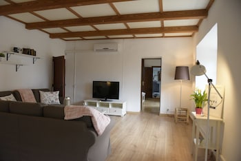 CASA PADRINS - SON NEBOT