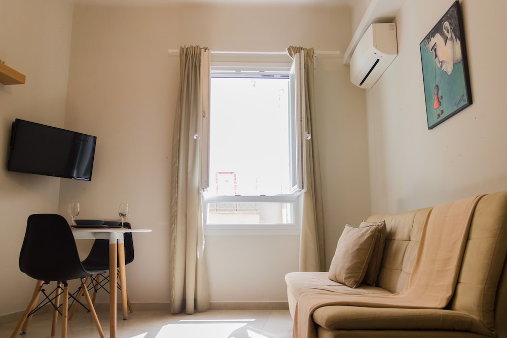 THE CENTRAL BOUTIQUE ΑPARTMENTS