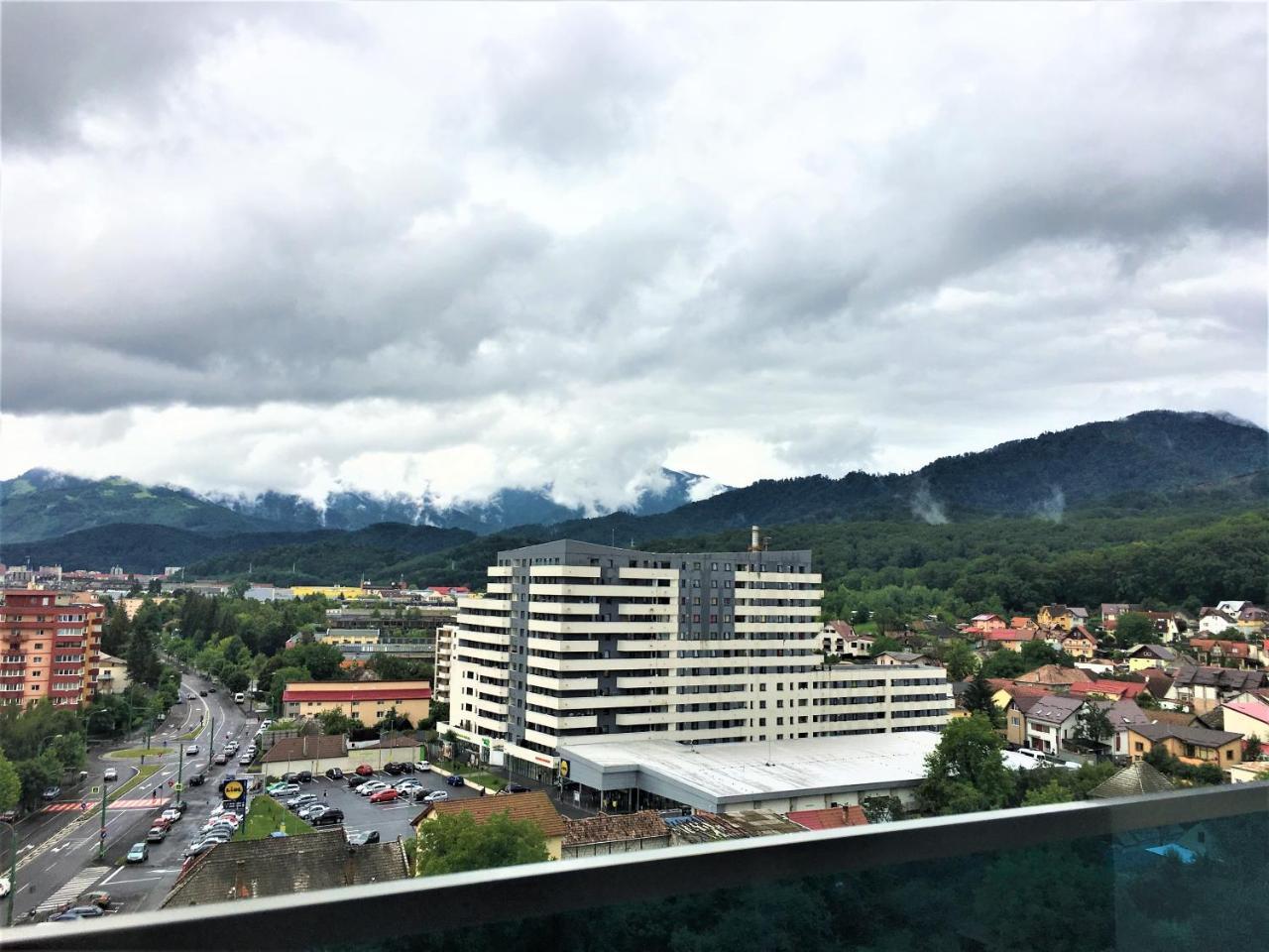 MOUNTAIN VIEW ESCAPE