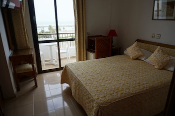 HOTEL ZELIS