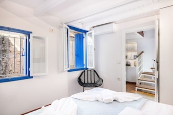 CASA CANEA