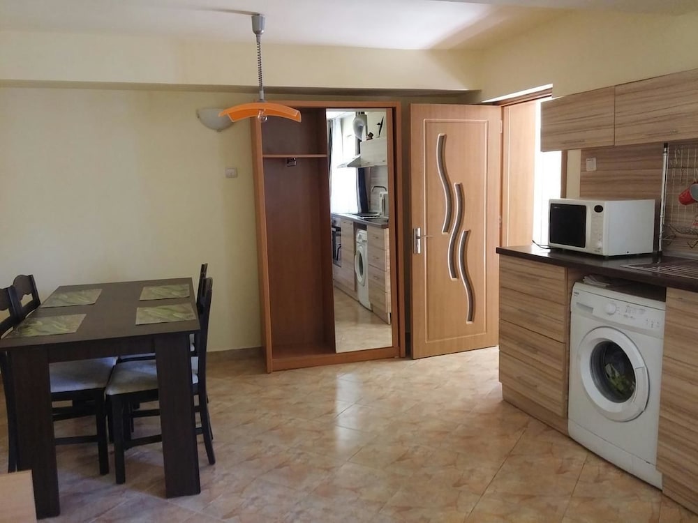 VARNA APARTMENTS