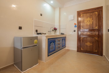 PUERTA AZUL
