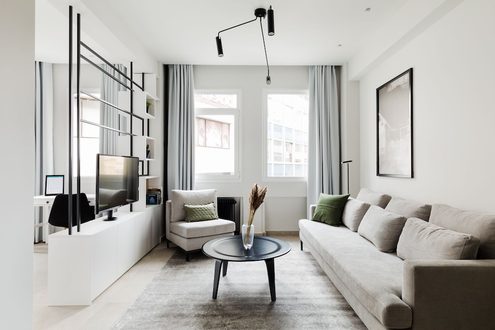 Luxury Apartments In Plaka by Upstreet