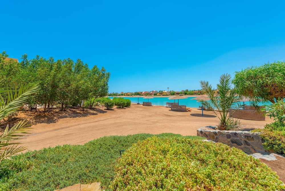 VESTA - LUXURY APT - 2BR - RIHANA