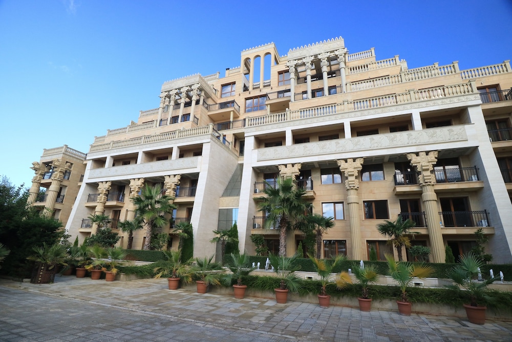 ARGISHT PALACE HOTEL