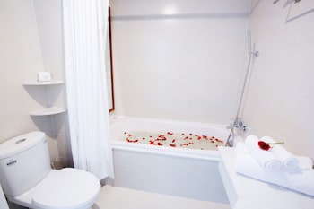 DAO NGOC HOTEL