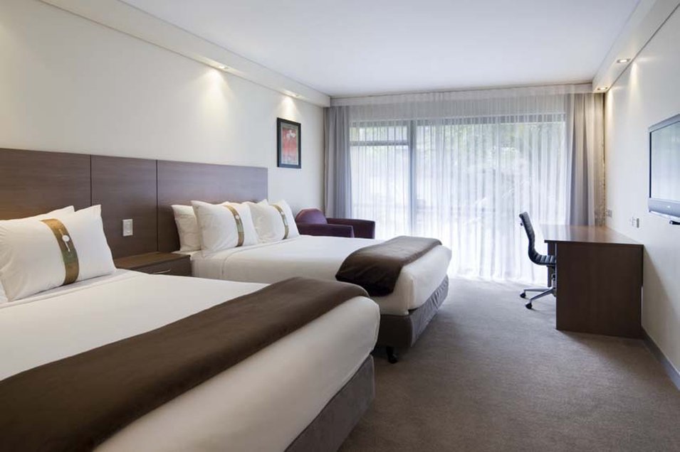 HOLIDAY INN AUCKLAND AIRPORT