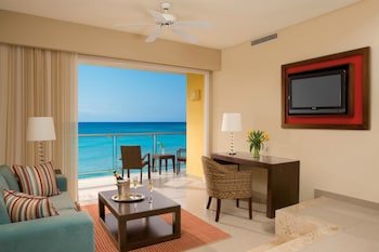 NOW JADE RIVIERA CANCUN