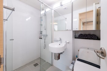 J LOFT SEOUL STATION