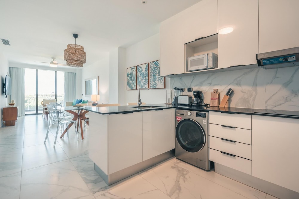 MAGNIFICENT APARTMENT IN CANA ROCK 4A