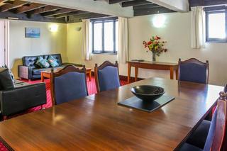 BEST WESTERN CAMELOT MOTOR LODGE