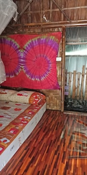 DAHLA LANTA HUT