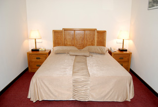 REGINEH HOTEL