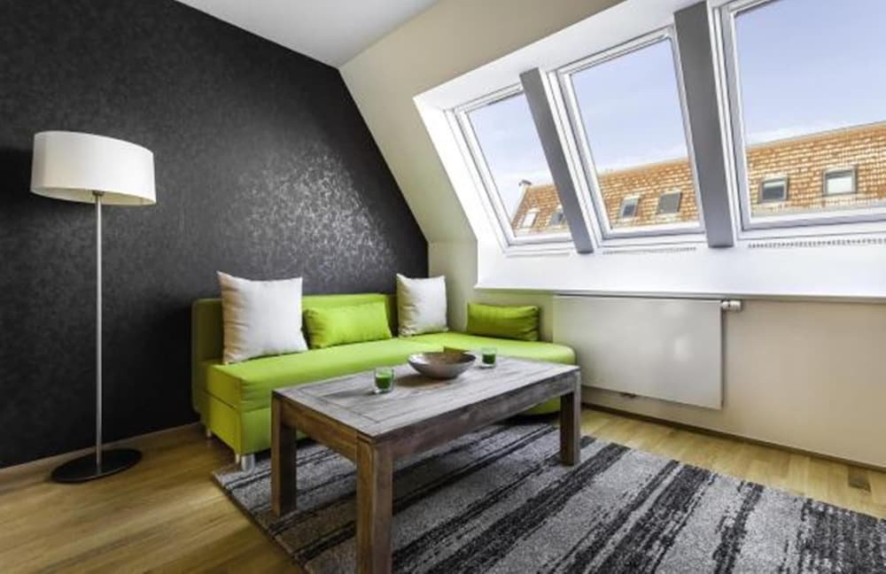 PRATER APARTMENTS