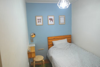 ONEMINUTE GUESTHOUSE