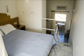 ORESTIS APARTMENTS