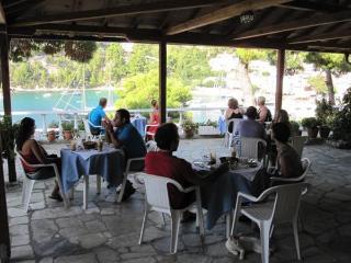 KAVOS HOTEL