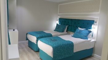 GLAMOUR HOTEL