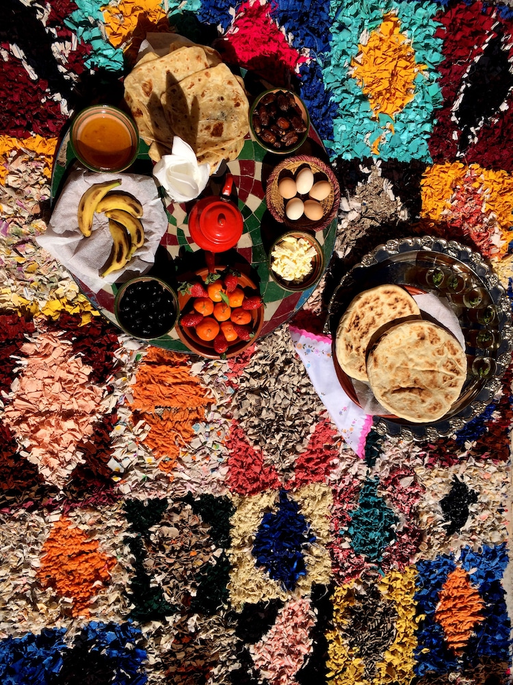 DAR BEJMAT