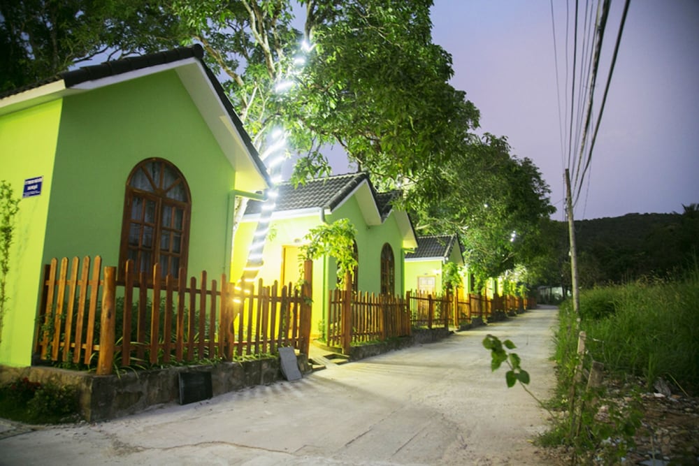 MANGO RESORT AND RESIDENCE