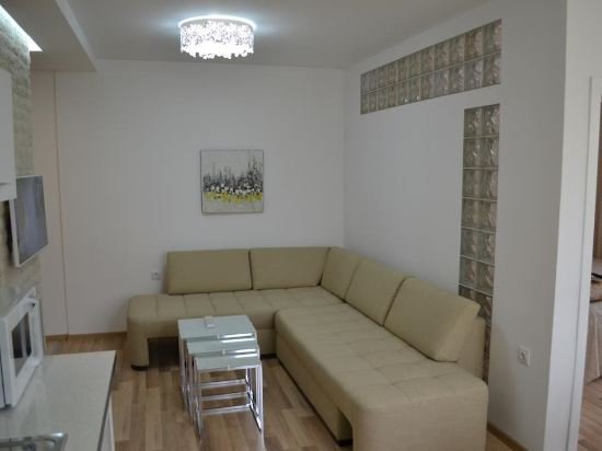 PEEVI APARTMENTS