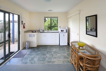 WAIHEKE ISLAND MOTEL