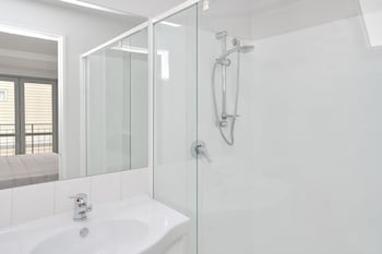 REGENTS VILLA A