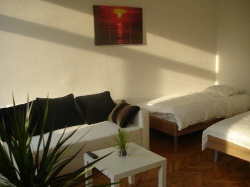 VIENNA-APARTMENT-ONE HALBGASSE