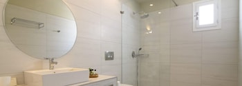 DE NAXIA SUITES
