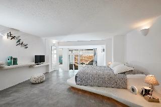 SUITES OF THE GODS CAVE SPA HOTEL