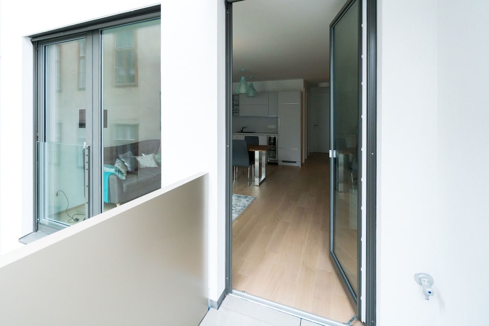 VIENNA RESIDENCE SPACIOUS APARTMENT FOR UP TO 4 GUESTS DIRECTLY AT THE