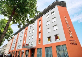 SENATOR HOTEL